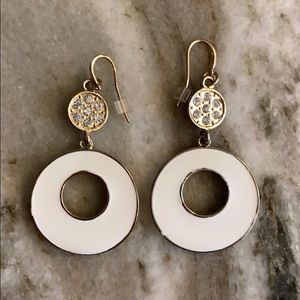 White & gold dangle earrings